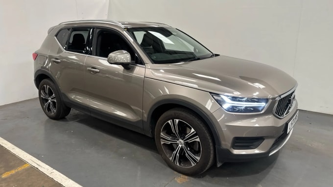 2022 Volvo Xc40