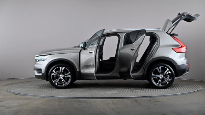 2022 Volvo Xc40