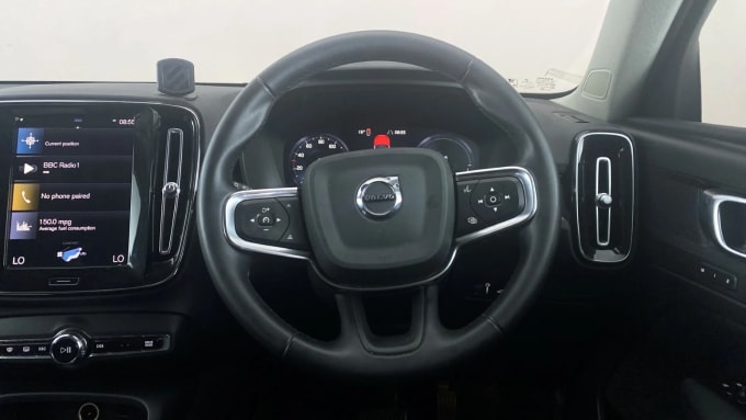 2022 Volvo Xc40