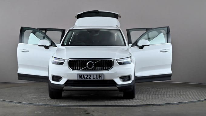 2022 Volvo Xc40