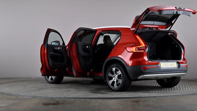 2021 Volvo Xc40