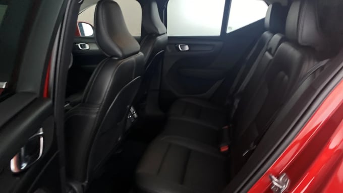 2021 Volvo Xc40