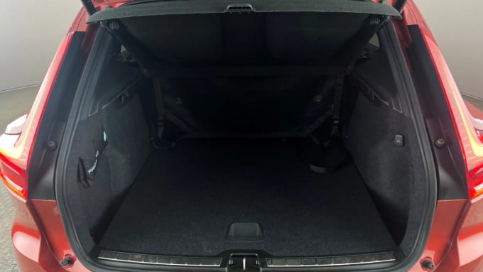 2021 Volvo Xc40