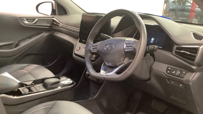 2022 Hyundai Ioniq