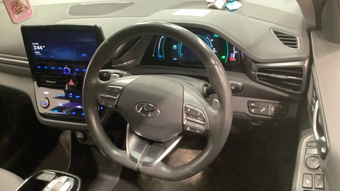 2022 Hyundai Ioniq