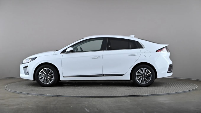 2022 Hyundai Ioniq