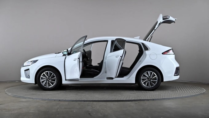 2022 Hyundai Ioniq