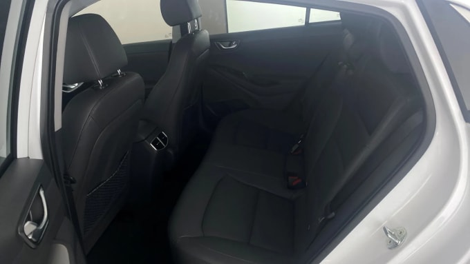 2022 Hyundai Ioniq