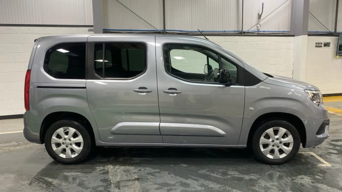 2022 Vauxhall Combo Life