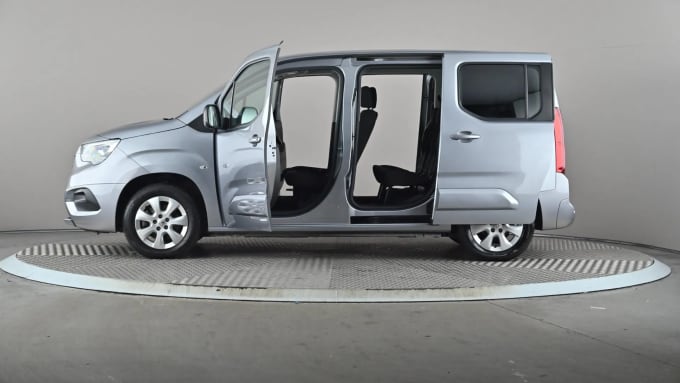 2022 Vauxhall Combo Life