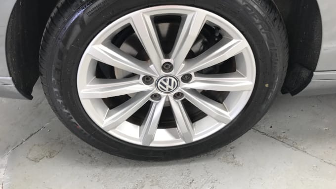 2017 Volkswagen Passat