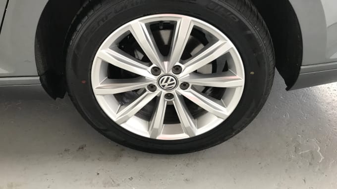 2017 Volkswagen Passat