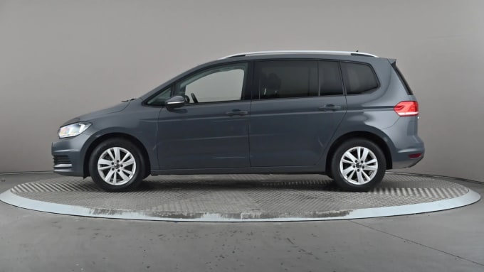 2021 Volkswagen Touran