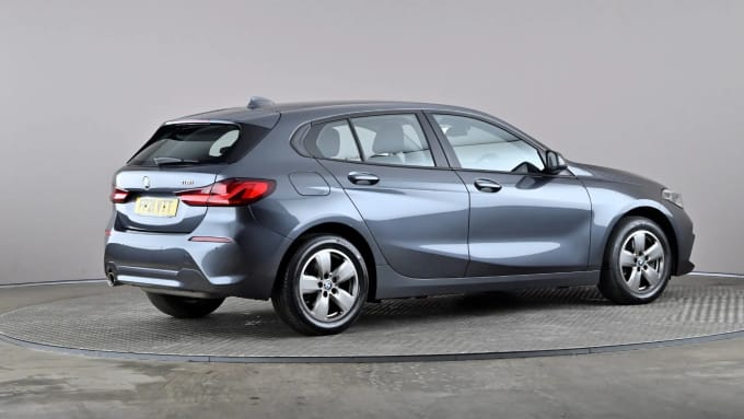 2021 BMW 1 Series