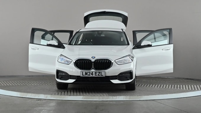 2024 BMW 1 Series