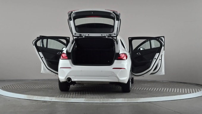 2024 BMW 1 Series