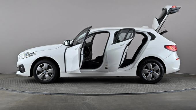 2024 BMW 1 Series