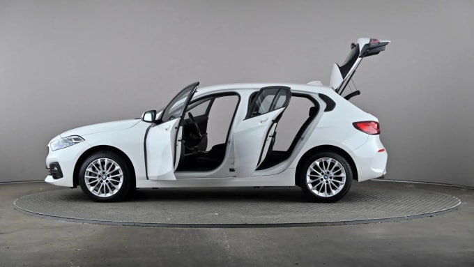 2024 BMW 1 Series