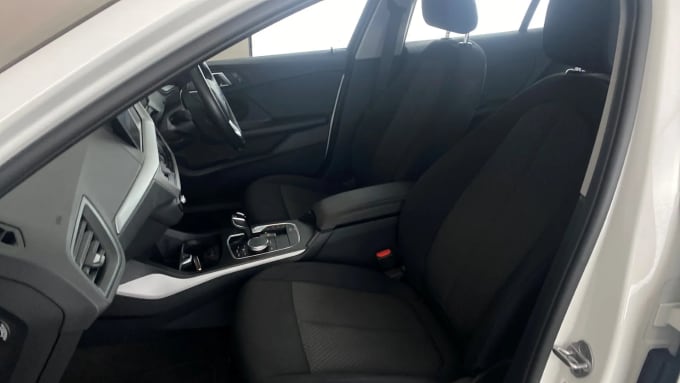 2024 BMW 1 Series