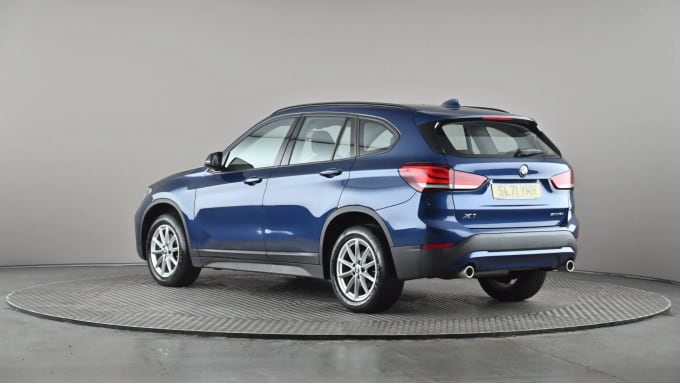 2022 BMW X1