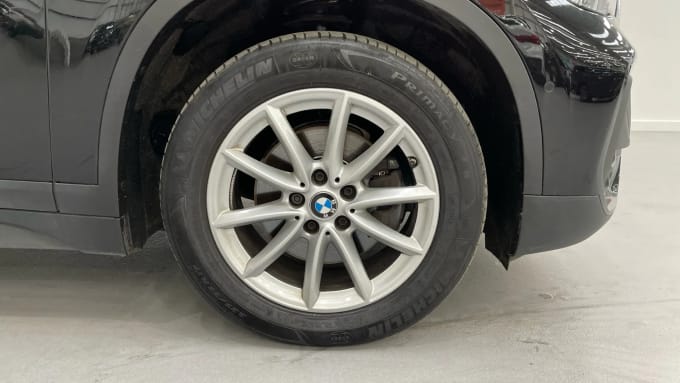 2022 BMW X1