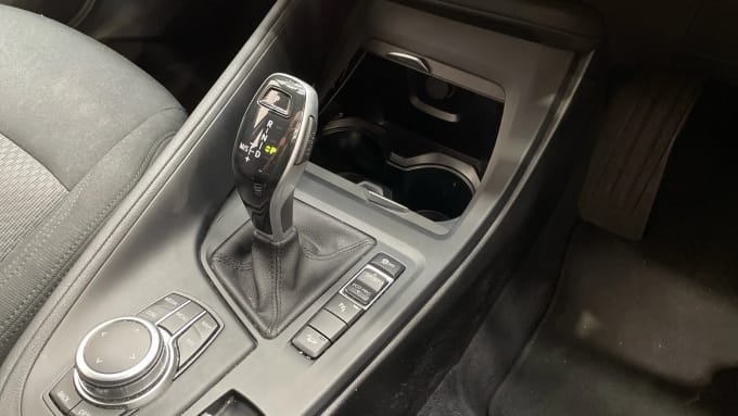 2022 BMW X1
