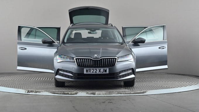 2022 Skoda Superb