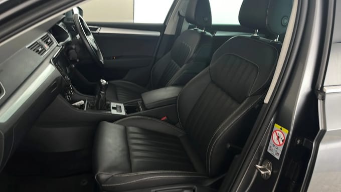 2022 Skoda Superb