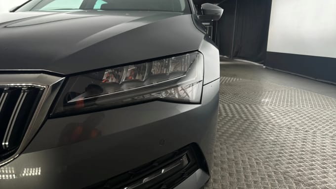 2022 Skoda Superb