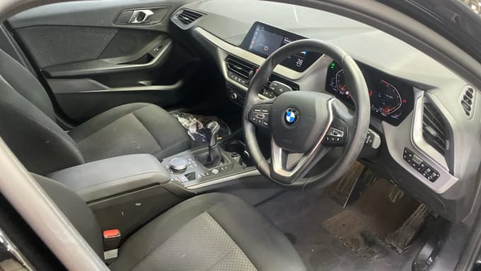 2021 BMW 1 Series