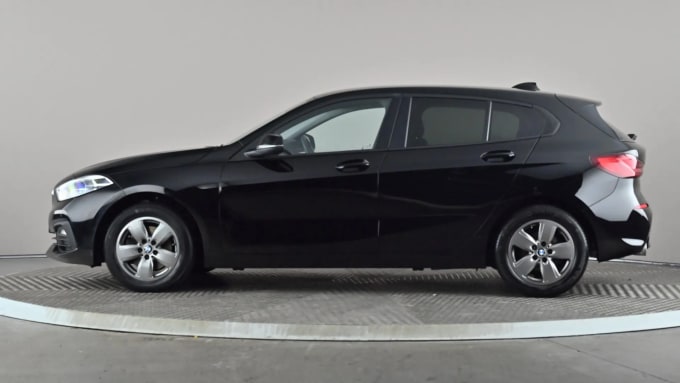 2021 BMW 1 Series