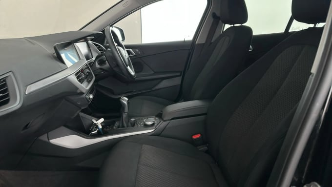 2021 BMW 1 Series