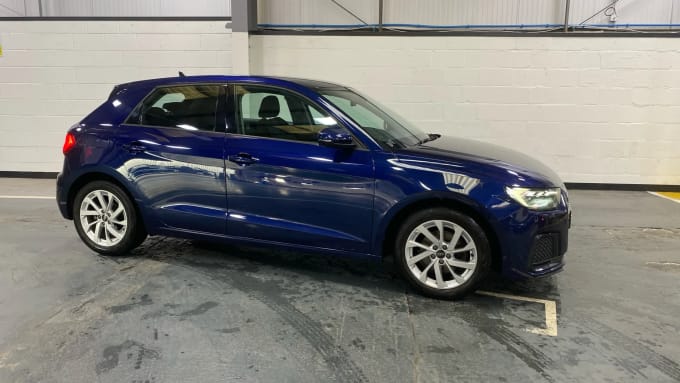 2022 Audi A1