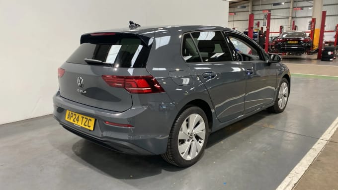 2024 Volkswagen Golf