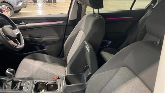 2024 Volkswagen Golf