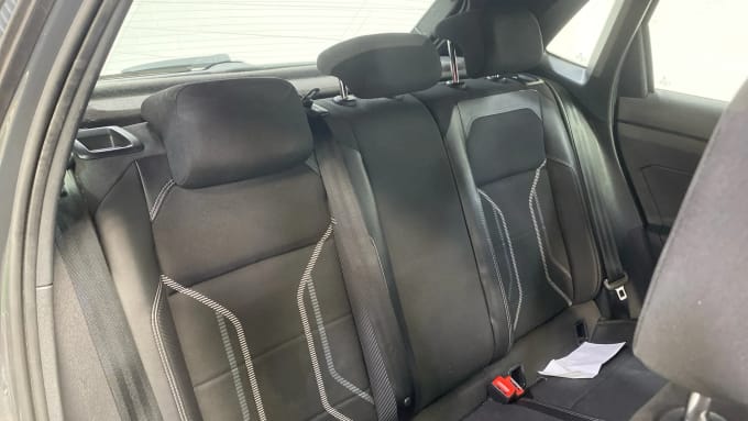 2018 Volkswagen Polo