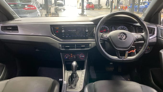 2018 Volkswagen Polo