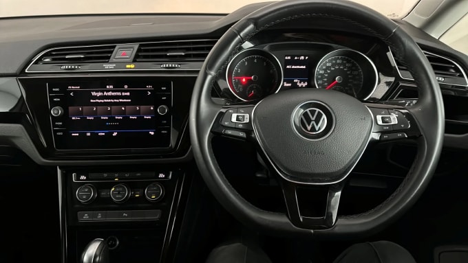 2021 Volkswagen Touran