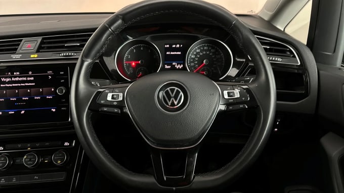 2021 Volkswagen Touran