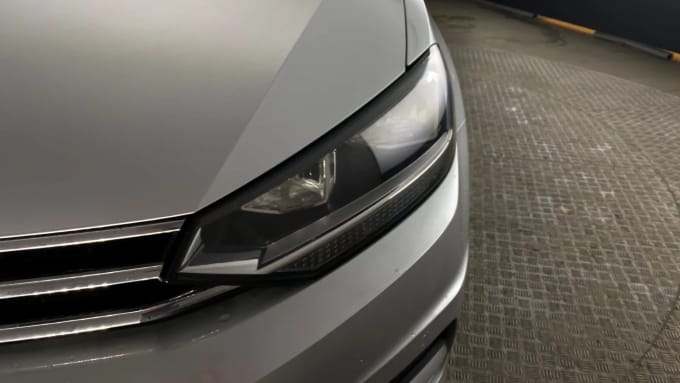 2020 Volkswagen Touran