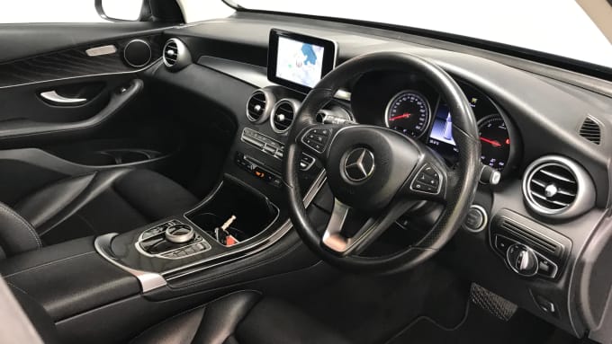 2018 Mercedes-benz Glc