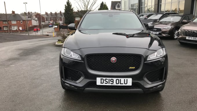 2019 Jaguar F-pace