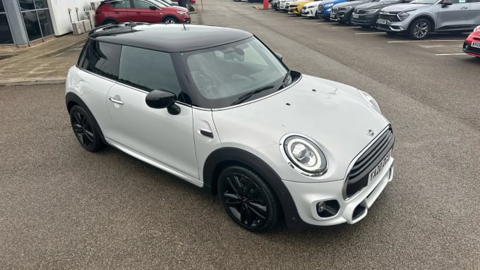 2020 Mini Hatch