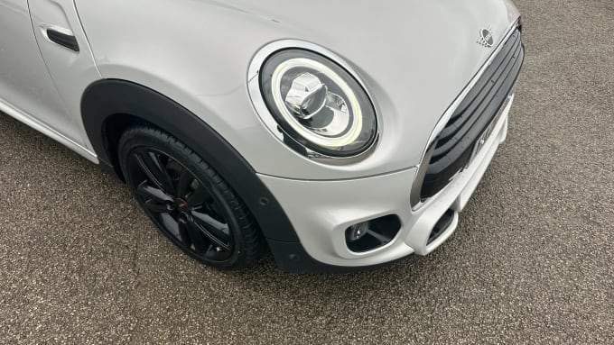 2020 Mini Hatch