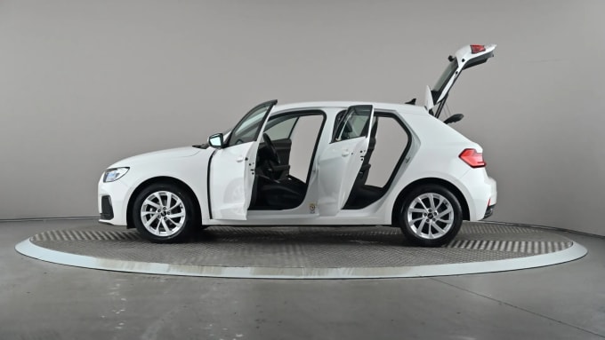 2022 Audi A1