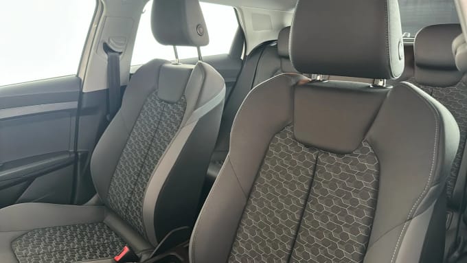 2022 Audi A1