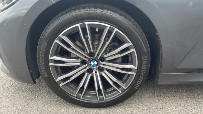 2022 BMW 3 Series