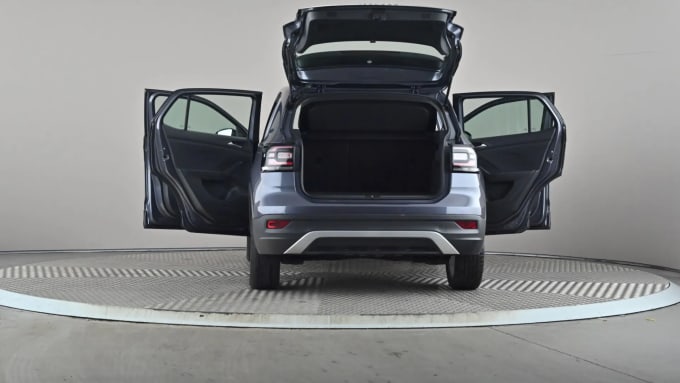 2023 Volkswagen T-cross