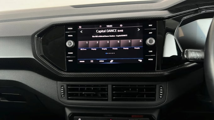 2023 Volkswagen T-cross