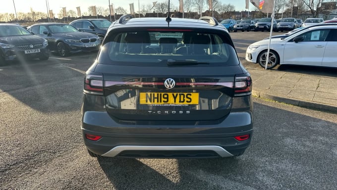 2019 Volkswagen T-cross